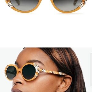 Looking for Krewe crème brûlée laurel sunglasses!!